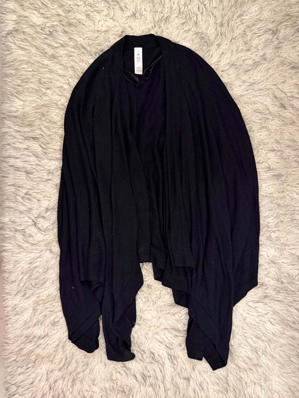 Lululemon ‘Open Mind’ Wrap - Black